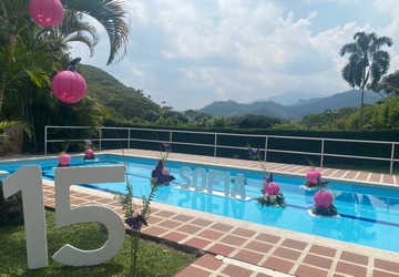 Salón para 15 años en Cali